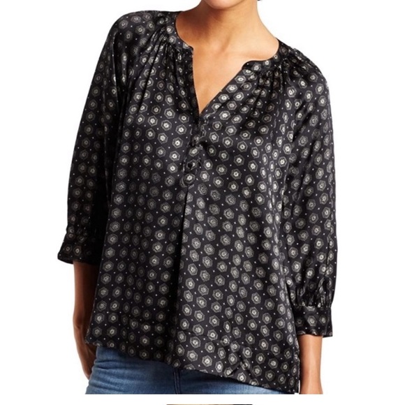 Joie Tops - JOIE Izzy 100% Silk Black Geometric Print Tunic Blouse Small